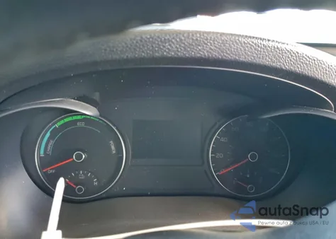 2018 Kia Optima Hybrid from USA, damaged, VIN KNAGU4LE0J5022700